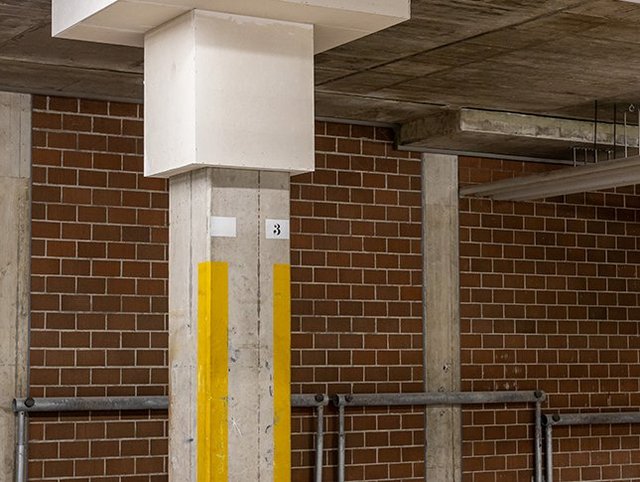 Betonsanierung Zürich Parkdeck Stahlpilz